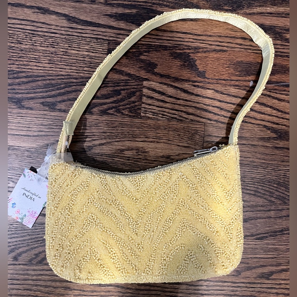 Marshall’s Yellow Shoulder Bag with Textured Design - Picture 2 of 2